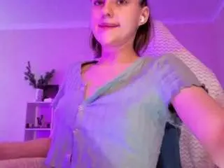 Mollyhugs  live sex cam