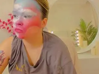 Nevanghiem  live sex cam