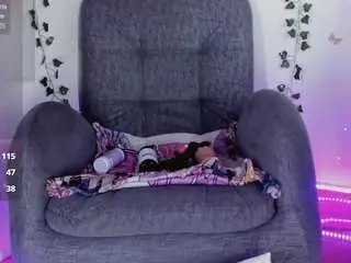 Sarayy-jones  live sex cam