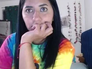 Hilari18  live sex cam