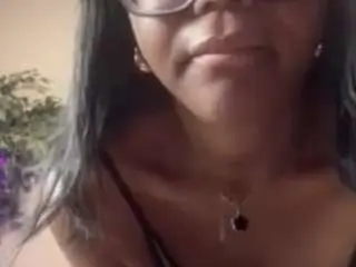 Indianoir  live sex cam