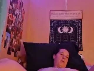 Ashleygiffin46  live sex cam
