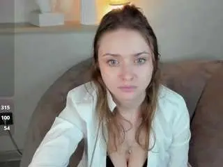Linda-bryant  live sex cam