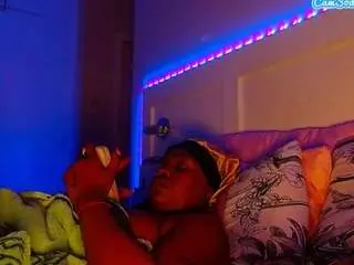 Lusciouslipst  live sex cam