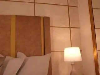 Lyrabellini  live sex cam
