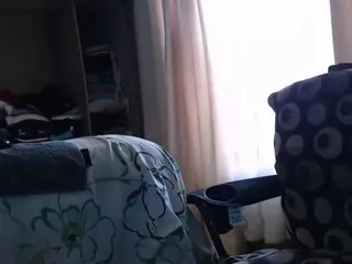 Maturebussty  live sex cam