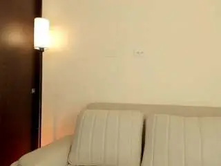Hannah117  live sex cam