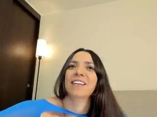 Hannah117  live sex cam