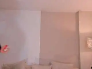 Milalawrencex  live sex cam