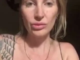 Ssluxxe  live sex cam
