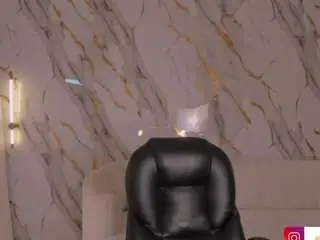 Allisonrogersx  live sex cam