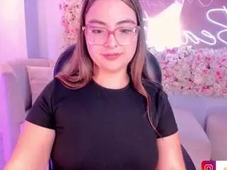 Allisonrogersx  live sex cam