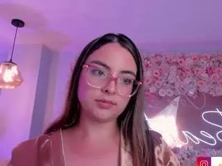 Allisonrogersx  live sex cam
