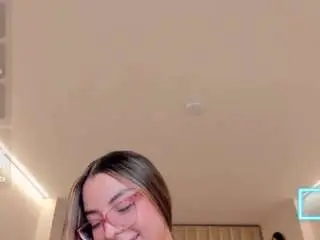 Allisonrogersx  live sex cam