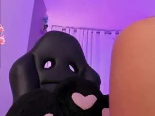 Dahliia-grey  live sex cam