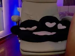 Dahliia-grey  live sex cam