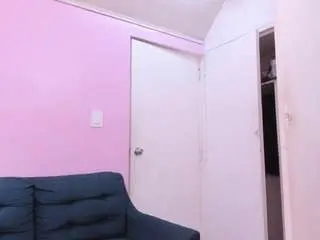 Hiyakasudere  live sex cam