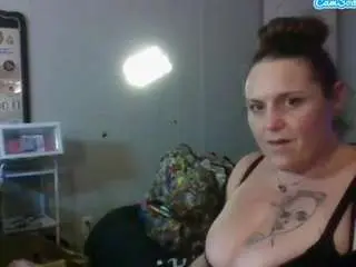 Lawnjraye69  live sex cam