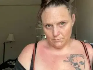 Lawnjraye69  live sex cam