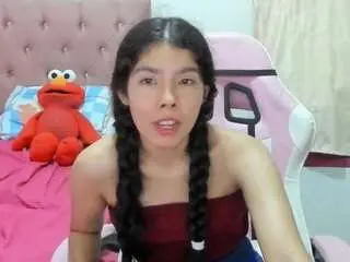 Miley777  live sex cam