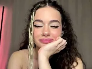 Moonfaairy  live sex cam
