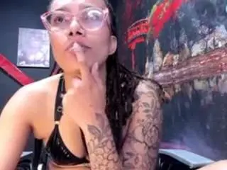 Yaumiko  live sex cam