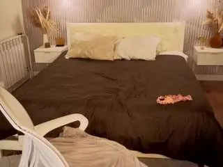 Aleks-caster  live sex cam
