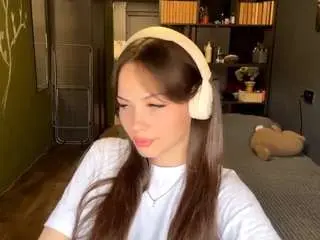 Eleniklei  live sex cam