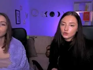 Linda-lie  live sex cam