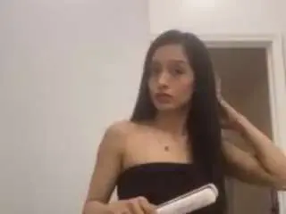 Lovelyavery1  live sex cam