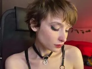 Rebeluvnoir  live sex cam