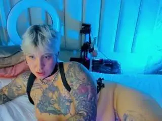 Amyhouse  live sex cam
