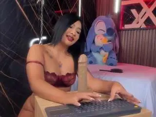 Camilaparisi  live sex cam