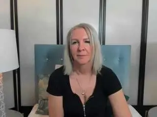 Ericaxxx  live sex cam