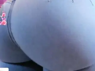 Yelena-mutiz  live sex cam