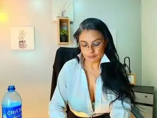 Zuzana21  live sex cam