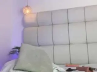 Alejabunny  live sex cam