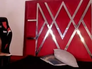 Ambarglowasm  live sex cam