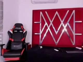 Ambarglowasm  live sex cam