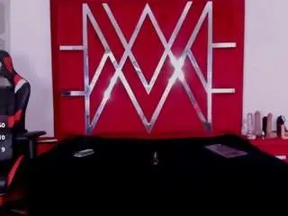 Ambarglowasm  live sex cam