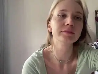 Lilit-xoxo  live sex cam