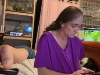 Saralaw22  live sex cam