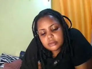 Sauccyspoilage  live sex cam