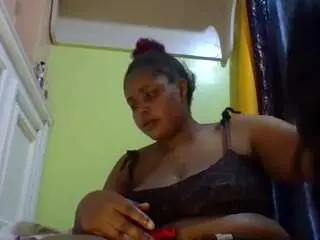 Sauccyspoilage  live sex cam