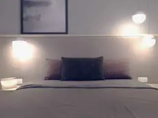 Sunny-smile  live sex cam