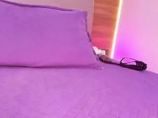 Aurora-mr  live sex cam