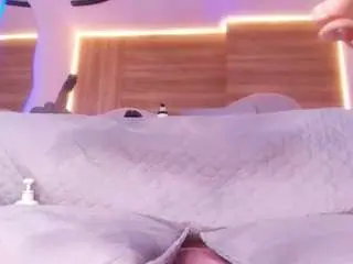 Aurora-mr  live sex cam