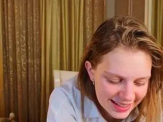 Avrilciesluk  live sex cam