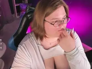 Maneela-kennedy  live sex cam
