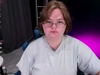 Maneela-kennedy  live sex cam